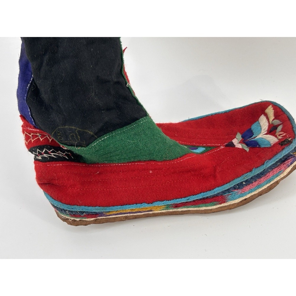 Vintage 1960s Tibetan Felt Hand Embroidered Felt Boots Boho Mongolian Himalayan - Picture 14 of 16